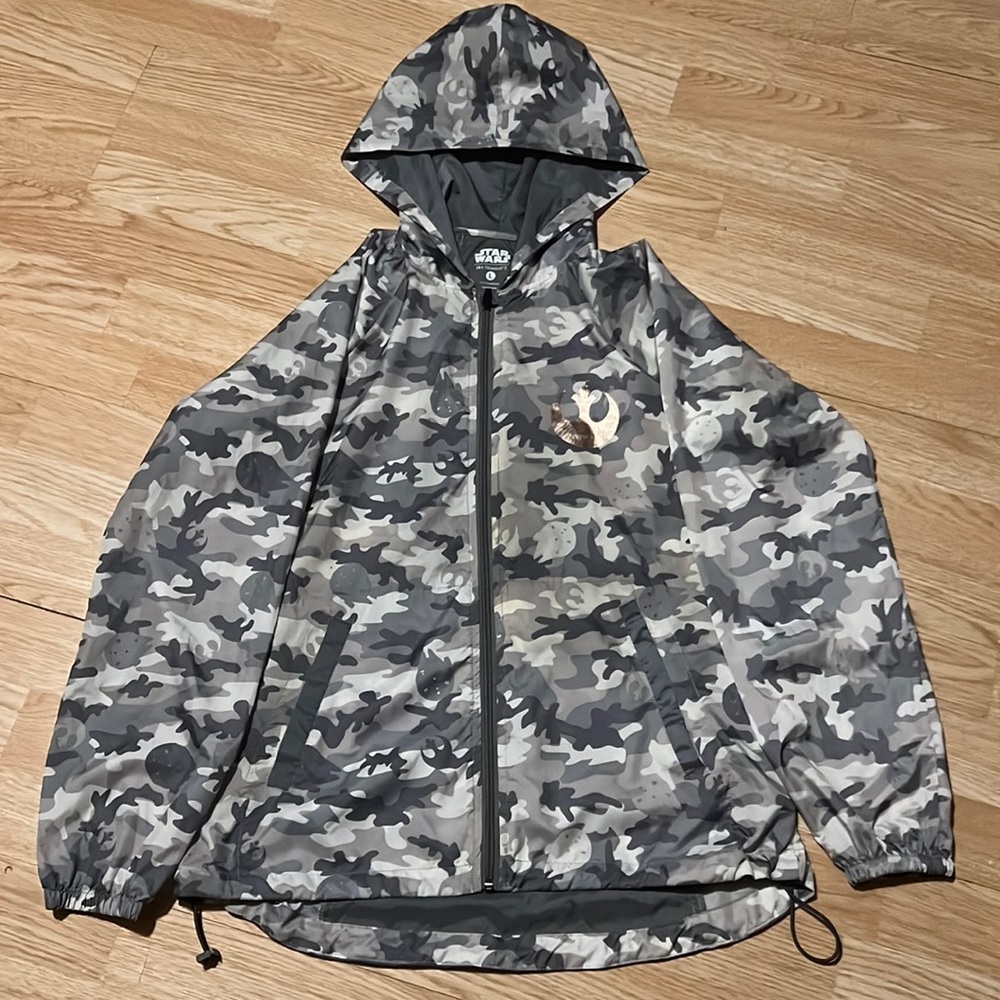 Her Universe Star Wars lightweight jacket